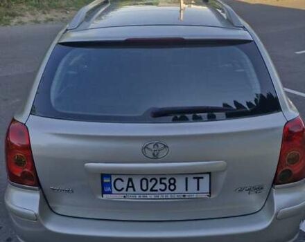Сірий Тойота Авенсіс, об'ємом двигуна 2 л та пробігом 315 тис. км за 5850 $, фото 3 на Automoto.ua