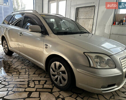 Сірий Тойота Авенсіс, об'ємом двигуна 2 л та пробігом 360 тис. км за 4599 $, фото 2 на Automoto.ua