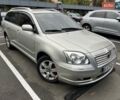 Серый Тойота Авенсис, объемом двигателя 1.8 л и пробегом 270 тыс. км за 5400 $, фото 1 на Automoto.ua