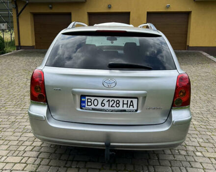 Серый Тойота Авенсис, объемом двигателя 1.79 л и пробегом 239 тыс. км за 4900 $, фото 2 на Automoto.ua