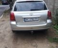 Сірий Тойота Авенсіс, об'ємом двигуна 2 л та пробігом 324 тис. км за 4600 $, фото 1 на Automoto.ua