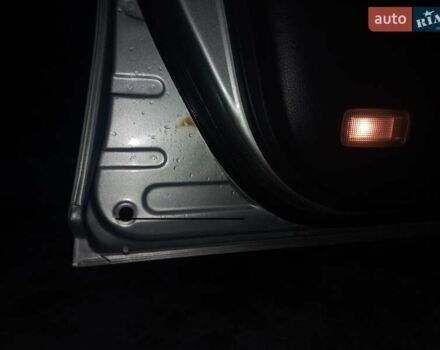 Серый Тойота Авенсис, объемом двигателя 1.8 л и пробегом 263 тыс. км за 7100 $, фото 8 на Automoto.ua