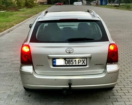 Серый Тойота Авенсис, объемом двигателя 2 л и пробегом 224 тыс. км за 4900 $, фото 7 на Automoto.ua