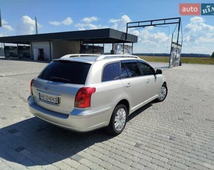 Сірий Тойота Авенсіс, об'ємом двигуна 1.8 л та пробігом 250 тис. км за 5700 $, фото 4 на Automoto.ua