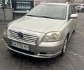 Серый Тойота Авенсис, объемом двигателя 2 л и пробегом 413 тыс. км за 3000 $, фото 1 на Automoto.ua