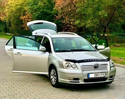 Серый Тойота Авенсис, объемом двигателя 2 л и пробегом 224 тыс. км за 4900 $, фото 7 на Automoto.ua