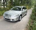 Серый Тойота Авенсис, объемом двигателя 2 л и пробегом 390 тыс. км за 2597 $, фото 1 на Automoto.ua