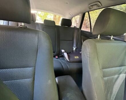 Сірий Тойота Авенсіс, об'ємом двигуна 2 л та пробігом 330 тис. км за 2800 $, фото 6 на Automoto.ua