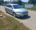 Серый Тойота Авенсис, объемом двигателя 2 л и пробегом 375 тыс. км за 2476 $, фото 1 на Automoto.ua