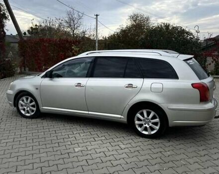 Серый Тойота Авенсис, объемом двигателя 1.79 л и пробегом 282 тыс. км за 4150 $, фото 2 на Automoto.ua