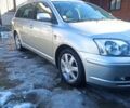 Серый Тойота Авенсис, объемом двигателя 2 л и пробегом 240 тыс. км за 5600 $, фото 1 на Automoto.ua
