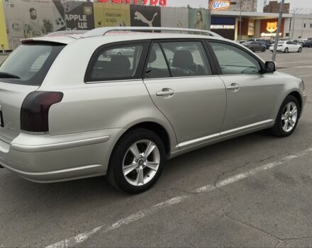 Серый Тойота Авенсис, объемом двигателя 1.8 л и пробегом 279 тыс. км за 6300 $, фото 4 на Automoto.ua