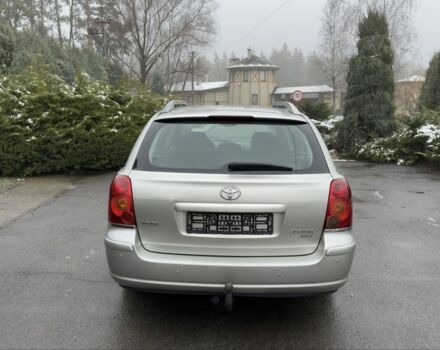 Серый Тойота Авенсис, объемом двигателя 2 л и пробегом 300 тыс. км за 3390 $, фото 5 на Automoto.ua