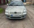 Сірий Тойота Авенсіс, об'ємом двигуна 2 л та пробігом 224 тис. км за 5500 $, фото 1 на Automoto.ua
