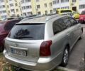 Серый Тойота Авенсис, объемом двигателя 2 л и пробегом 200 тыс. км за 1950 $, фото 2 на Automoto.ua