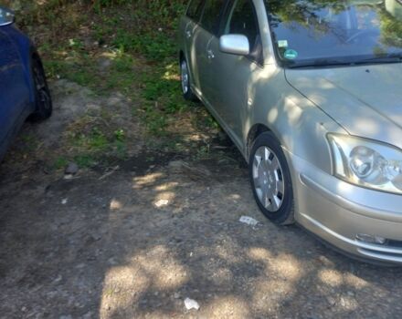 Сірий Тойота Авенсіс, об'ємом двигуна 1.8 л та пробігом 340 тис. км за 256200 $, фото 3 на Automoto.ua
