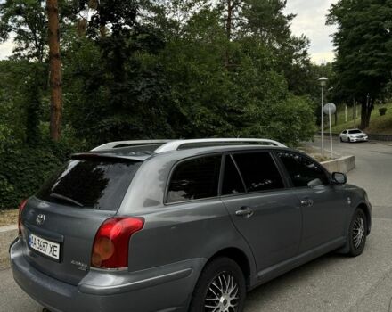 Серый Тойота Авенсис, объемом двигателя 2 л и пробегом 353 тыс. км за 5150 $, фото 3 на Automoto.ua