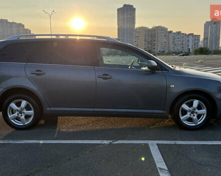 Серый Тойота Авенсис, объемом двигателя 1.79 л и пробегом 294 тыс. км за 4800 $, фото 4 на Automoto.ua