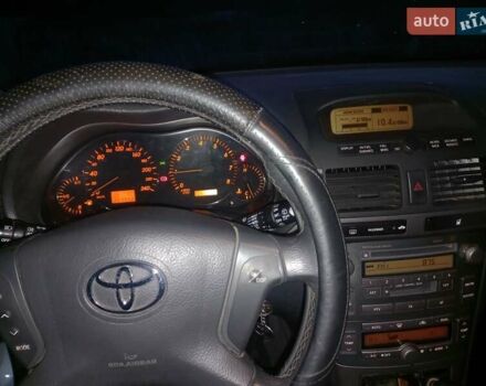 Серый Тойота Авенсис, объемом двигателя 1.8 л и пробегом 263 тыс. км за 7100 $, фото 9 на Automoto.ua