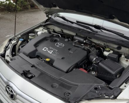 Серый Тойота Авенсис, объемом двигателя 2 л и пробегом 300 тыс. км за 3390 $, фото 11 на Automoto.ua