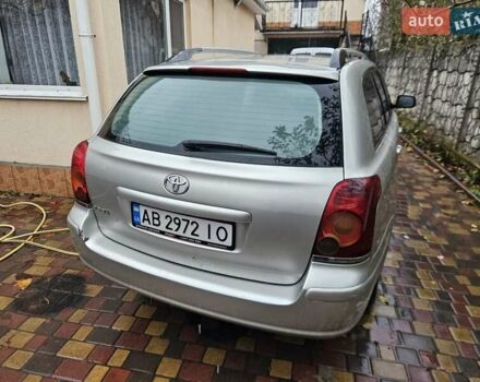 Серый Тойота Авенсис, объемом двигателя 2 л и пробегом 312 тыс. км за 4400 $, фото 7 на Automoto.ua