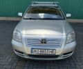 Серый Тойота Авенсис, объемом двигателя 2 л и пробегом 340 тыс. км за 3939 $, фото 1 на Automoto.ua