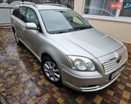 Серый Тойота Авенсис, объемом двигателя 2 л и пробегом 312 тыс. км за 4400 $, фото 1 на Automoto.ua