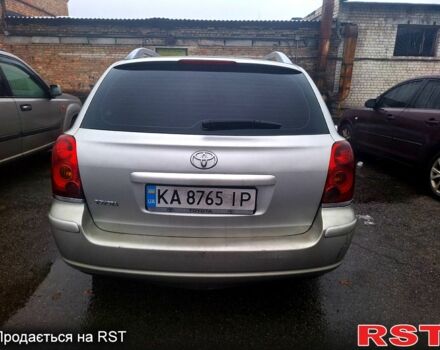 Серый Тойота Авенсис, объемом двигателя 2 л и пробегом 341 тыс. км за 5400 $, фото 3 на Automoto.ua