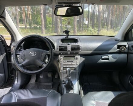 Серый Тойота Авенсис, объемом двигателя 2 л и пробегом 317 тыс. км за 2499 $, фото 4 на Automoto.ua