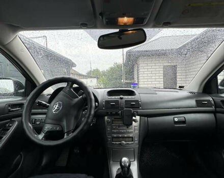 Серый Тойота Авенсис, объемом двигателя 2 л и пробегом 251 тыс. км за 5300 $, фото 10 на Automoto.ua