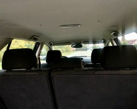 Серый Тойота Авенсис, объемом двигателя 2 л и пробегом 224 тыс. км за 4900 $, фото 23 на Automoto.ua