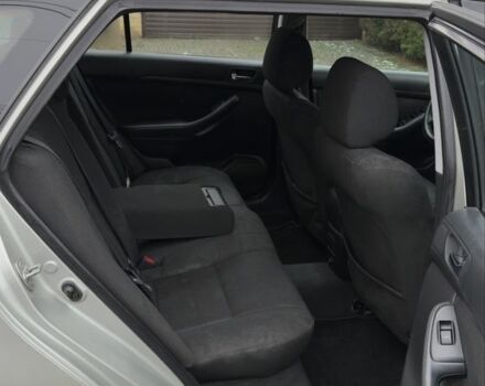 Серый Тойота Авенсис, объемом двигателя 2 л и пробегом 300 тыс. км за 3390 $, фото 10 на Automoto.ua