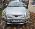 Серый Тойота Авенсис, объемом двигателя 2 л и пробегом 312 тыс. км за 4400 $, фото 9 на Automoto.ua
