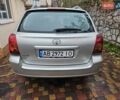 Серый Тойота Авенсис, объемом двигателя 2 л и пробегом 312 тыс. км за 4400 $, фото 4 на Automoto.ua