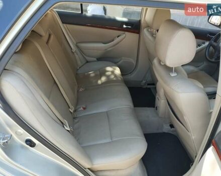 Серый Тойота Авенсис, объемом двигателя 2 л и пробегом 220 тыс. км за 7200 $, фото 13 на Automoto.ua