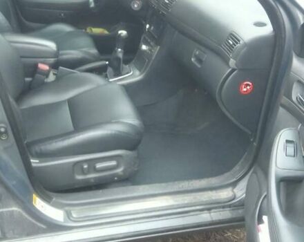 Серый Тойота Авенсис, объемом двигателя 2 л и пробегом 395 тыс. км за 5250 $, фото 7 на Automoto.ua