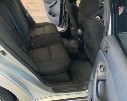 Серый Тойота Авенсис, объемом двигателя 2 л и пробегом 362 тыс. км за 6100 $, фото 10 на Automoto.ua