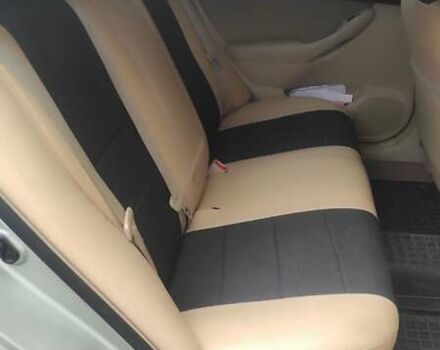 Сірий Тойота Авенсіс, об'ємом двигуна 2.01 л та пробігом 289 тис. км за 6700 $, фото 4 на Automoto.ua