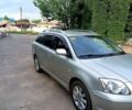 Серый Тойота Авенсис, объемом двигателя 1.8 л и пробегом 300 тыс. км за 5300 $, фото 1 на Automoto.ua