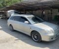 Серый Тойота Авенсис, объемом двигателя 2 л и пробегом 398 тыс. км за 3199 $, фото 1 на Automoto.ua