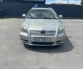 Серый Тойота Авенсис, объемом двигателя 2 л и пробегом 205 тыс. км за 2800 $, фото 1 на Automoto.ua