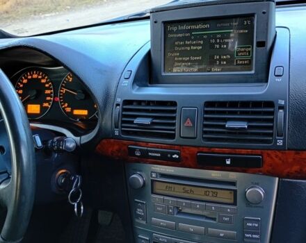 Серый Тойота Авенсис, объемом двигателя 2 л и пробегом 428 тыс. км за 4151 $, фото 4 на Automoto.ua