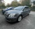 Серый Тойота Авенсис, объемом двигателя 2 л и пробегом 375 тыс. км за 4850 $, фото 1 на Automoto.ua