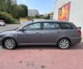 Серый Тойота Авенсис, объемом двигателя 2 л и пробегом 280 тыс. км за 2807 $, фото 1 на Automoto.ua