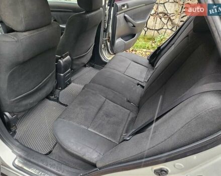 Серый Тойота Авенсис, объемом двигателя 2 л и пробегом 312 тыс. км за 4400 $, фото 24 на Automoto.ua