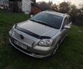 Серый Тойота Авенсис, объемом двигателя 2 л и пробегом 400 тыс. км за 4200 $, фото 1 на Automoto.ua