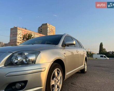 Сірий Тойота Авенсіс, об'ємом двигуна 2.01 л та пробігом 289 тис. км за 6700 $, фото 20 на Automoto.ua