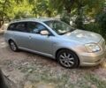 Сірий Тойота Авенсіс, об'ємом двигуна 2 л та пробігом 330 тис. км за 2800 $, фото 1 на Automoto.ua