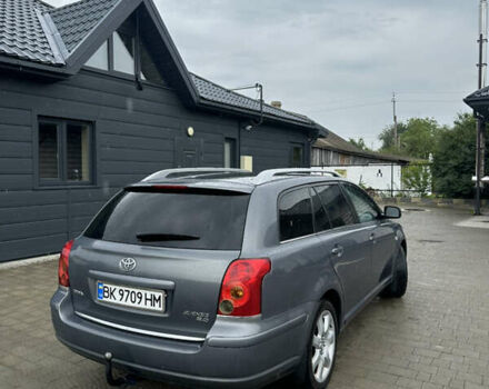 Серый Тойота Авенсис, объемом двигателя 2 л и пробегом 251 тыс. км за 5300 $, фото 6 на Automoto.ua