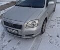 Серый Тойота Авенсис, объемом двигателя 2 л и пробегом 300 тыс. км за 4999 $, фото 1 на Automoto.ua